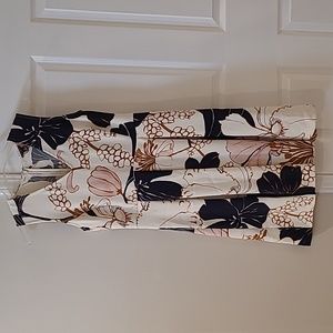 Ann Taylor V- neck Sleeveless Dress, Sz 4P